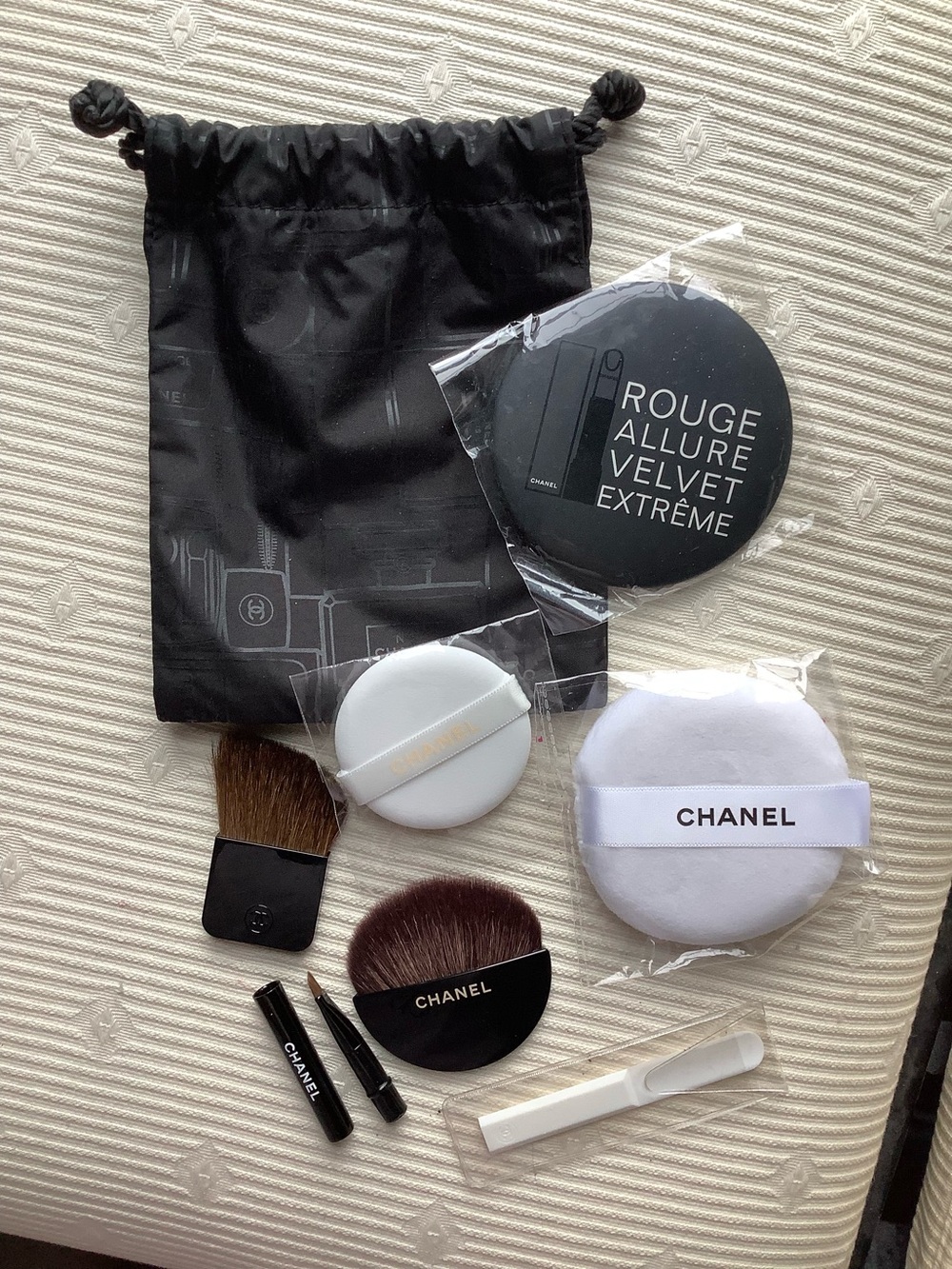 CHANEL Bag, Makeup Brush & Puff NEW